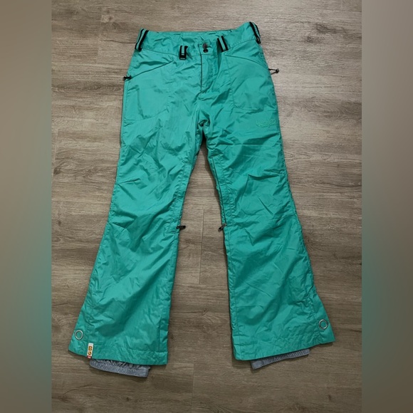 bonfire Pants - Women’s bonfire turquoise snowboarding pants!